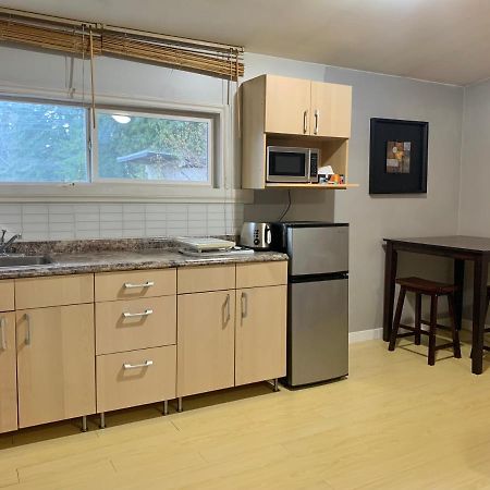 Whole Suite To Yourself At Coquitlam Centre! Port Coquitlam Esterno foto